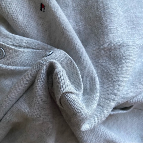 ✨3/$15✨tommy hilfiger button down longsleeve - Picture 6 of 7